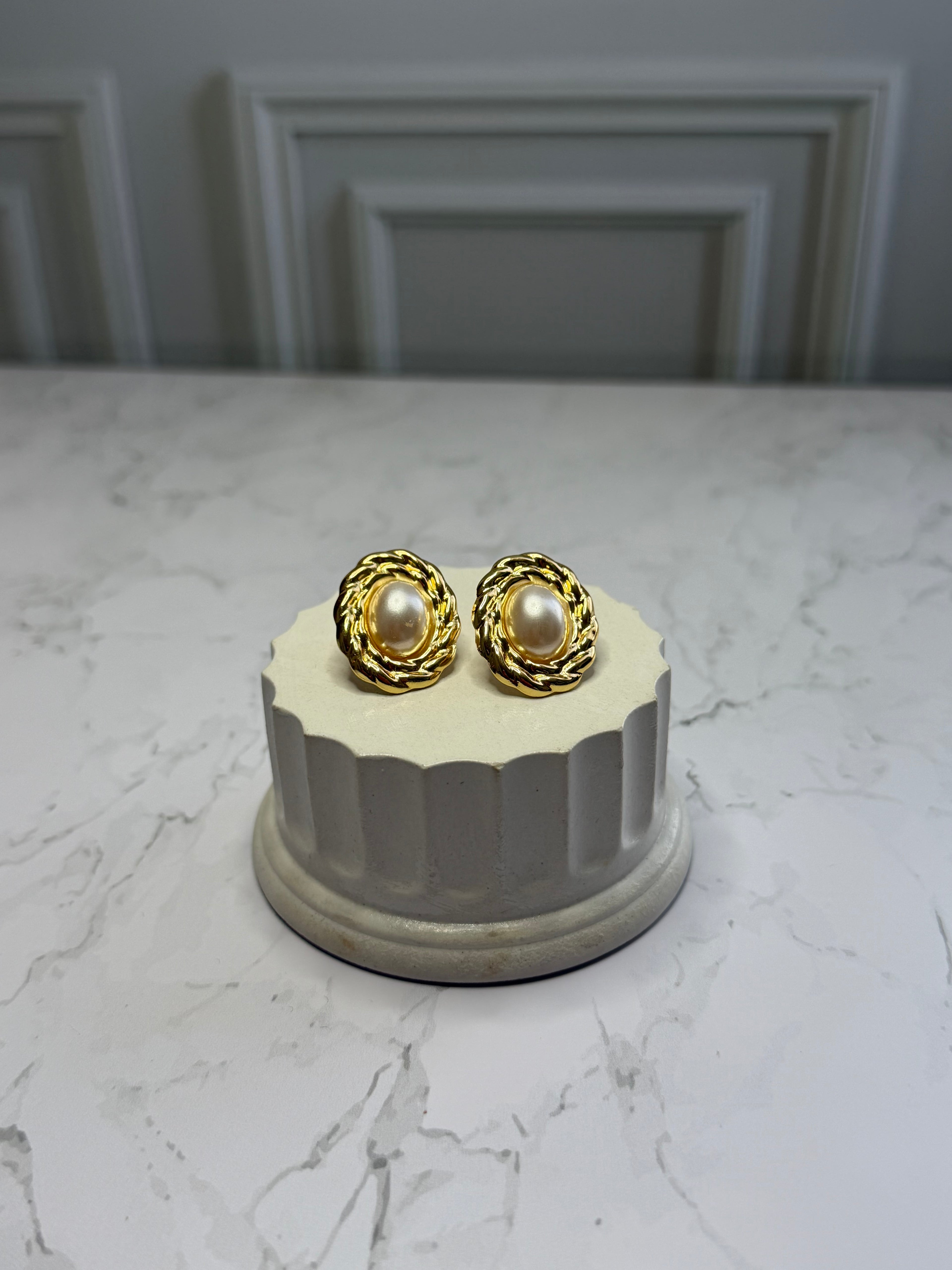 Topo TP015 - Ovalado Dorado Trenza con Perla