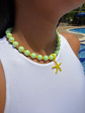 Collar Pepa Chicle Verde Tornasol con Cristal Murano y Dije Estrella de Mar en Rodio
