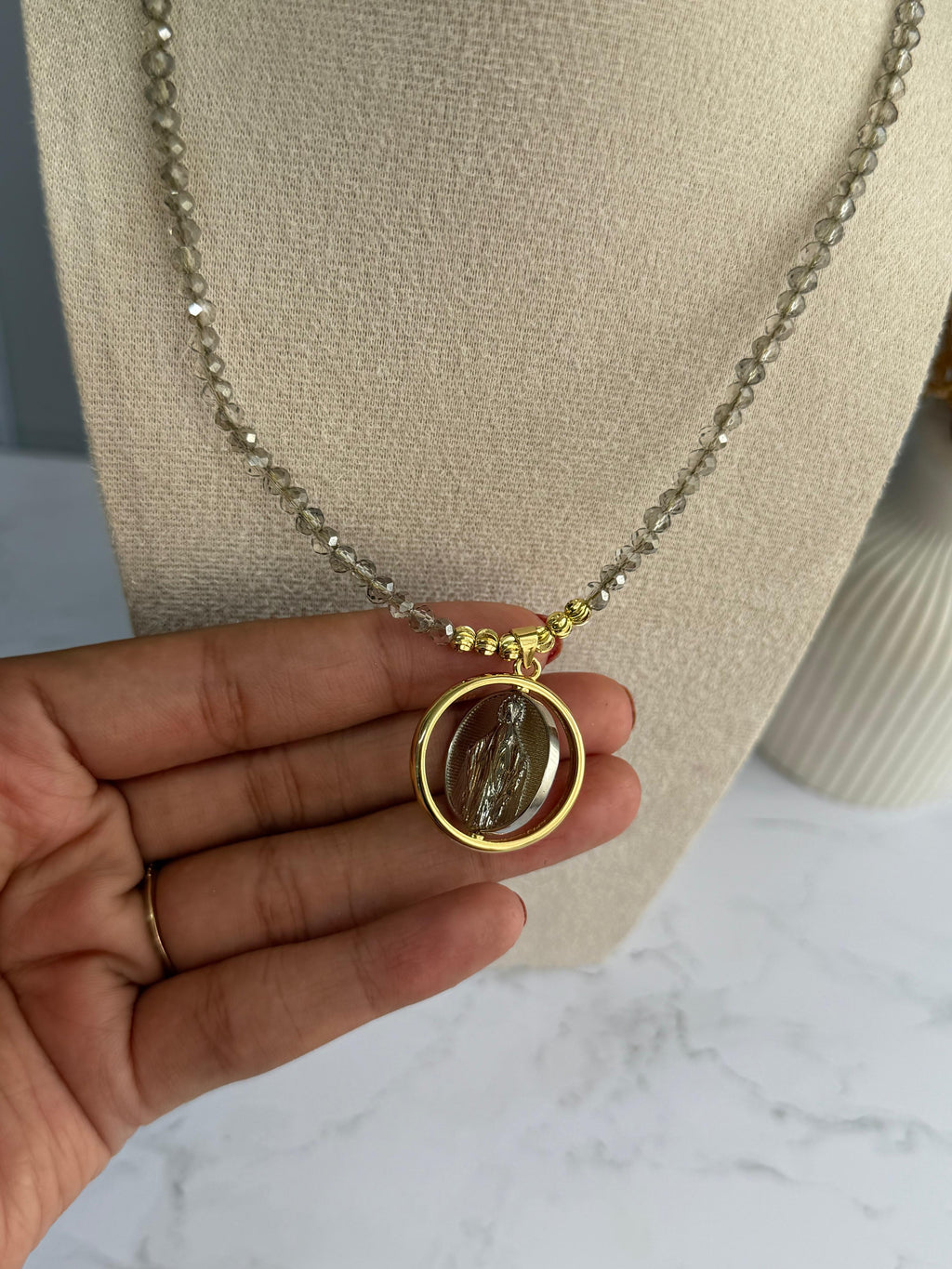 Collar Dije San Benito Plata Dorado y Murano