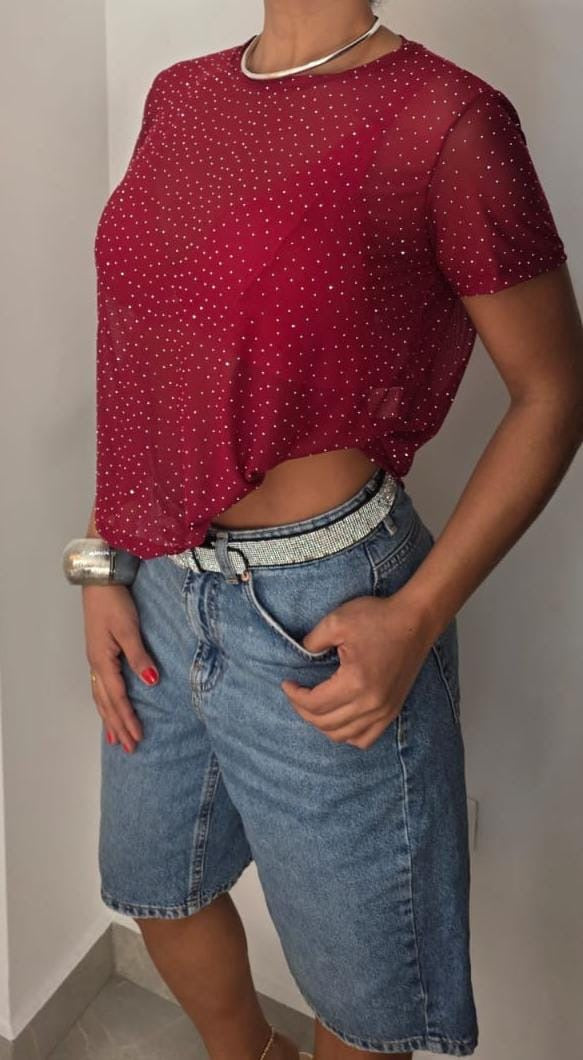Blusa Mallatex Cristales Vinotinto detalle